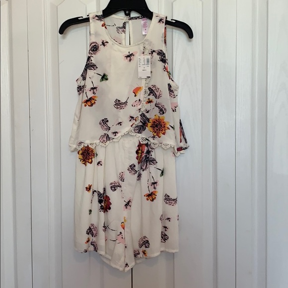 $15.00 - Picture 1 of 2